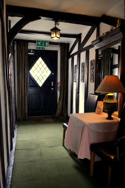Ely Guest House Extérieur photo
