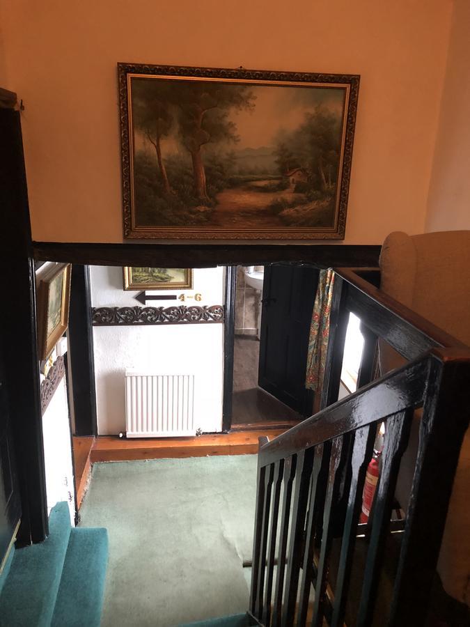 Ely Guest House Extérieur photo